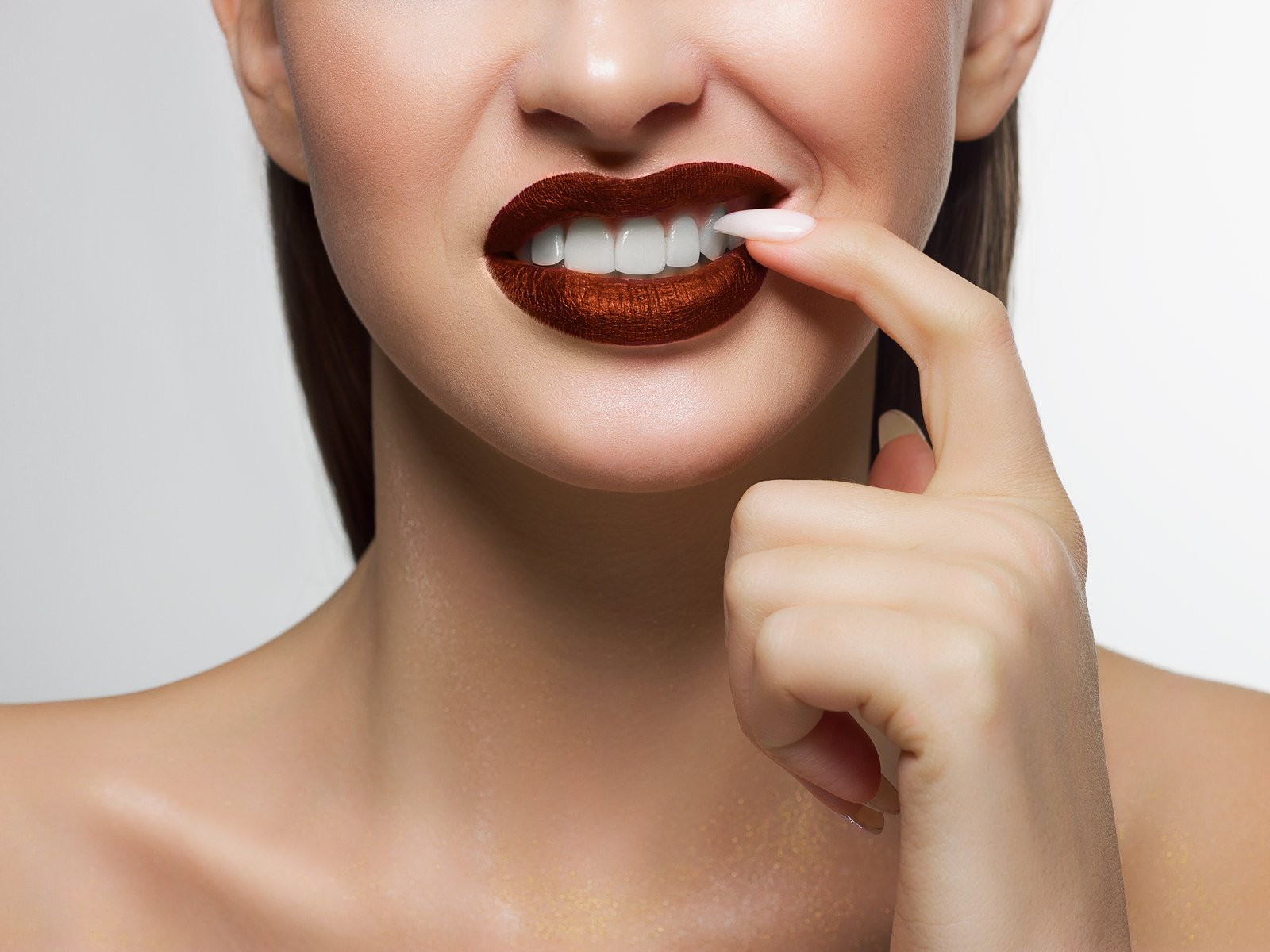 Waterpiks vs. Flossing Which is Better? Gentle Dental