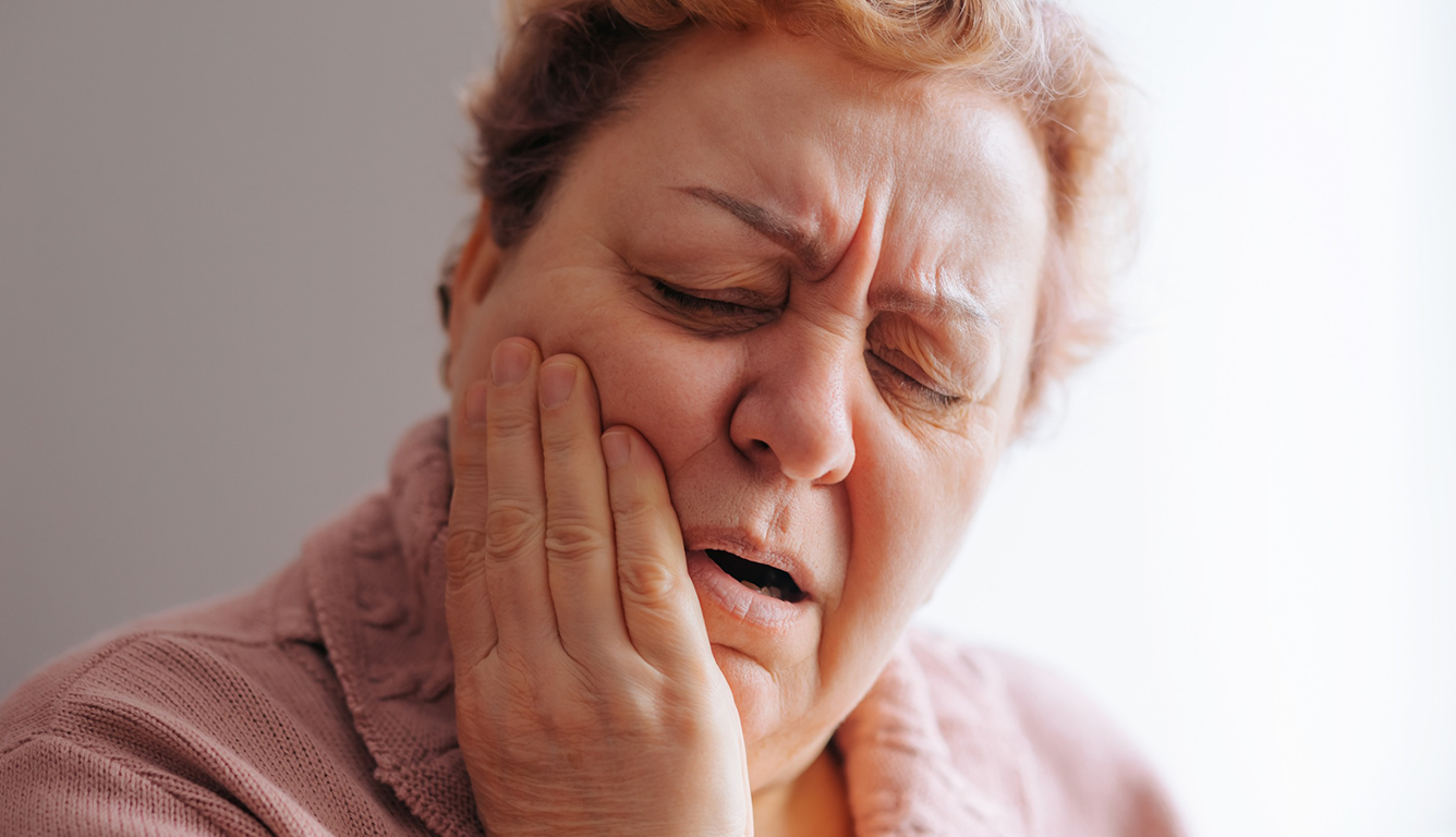 When Should You See an Endodontist? Key Signs & Reasons to Visit a Root