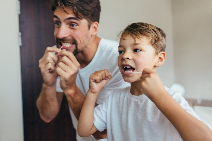 Featured image for “Top Types of Floss: Pros and Cons”